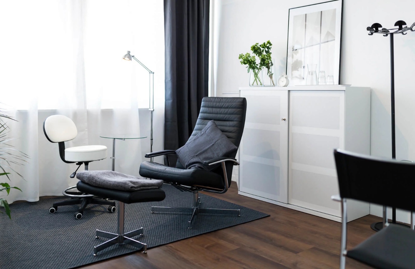 Cabinet hypnothérapie Lausanne Dima Sibai intérieur chaleureux séances thérapie
